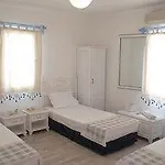 Sade Butik Αλικαρνασσός
