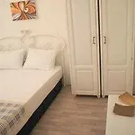 Ξενοδοχείο Sade Butik